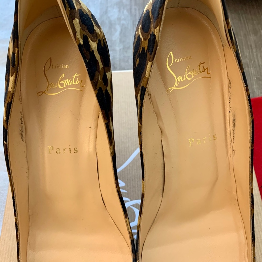 Christian Louboutin pumps - Picture 2 of 7